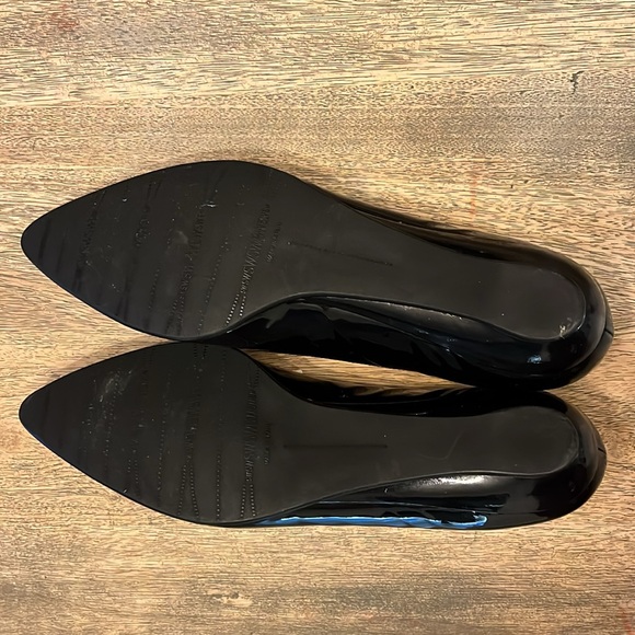 Stuart Weitzman Obladi Black Point Toe Patent Flats size 7.5 - Picture 8 of 11